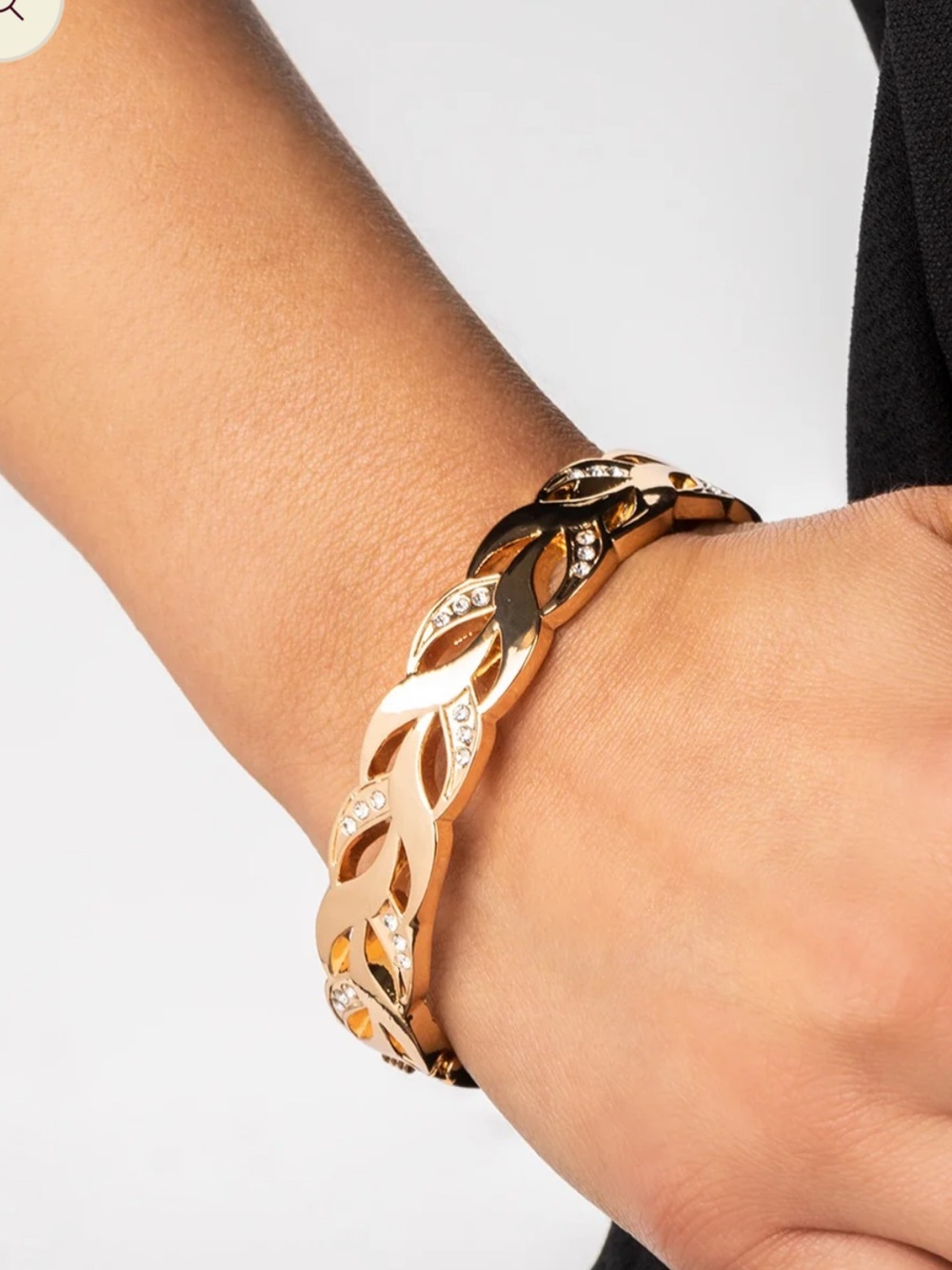 New!‎ Editor in Leaf Gold Crystal Rhinestone Link Hinged Cuff Bracelet